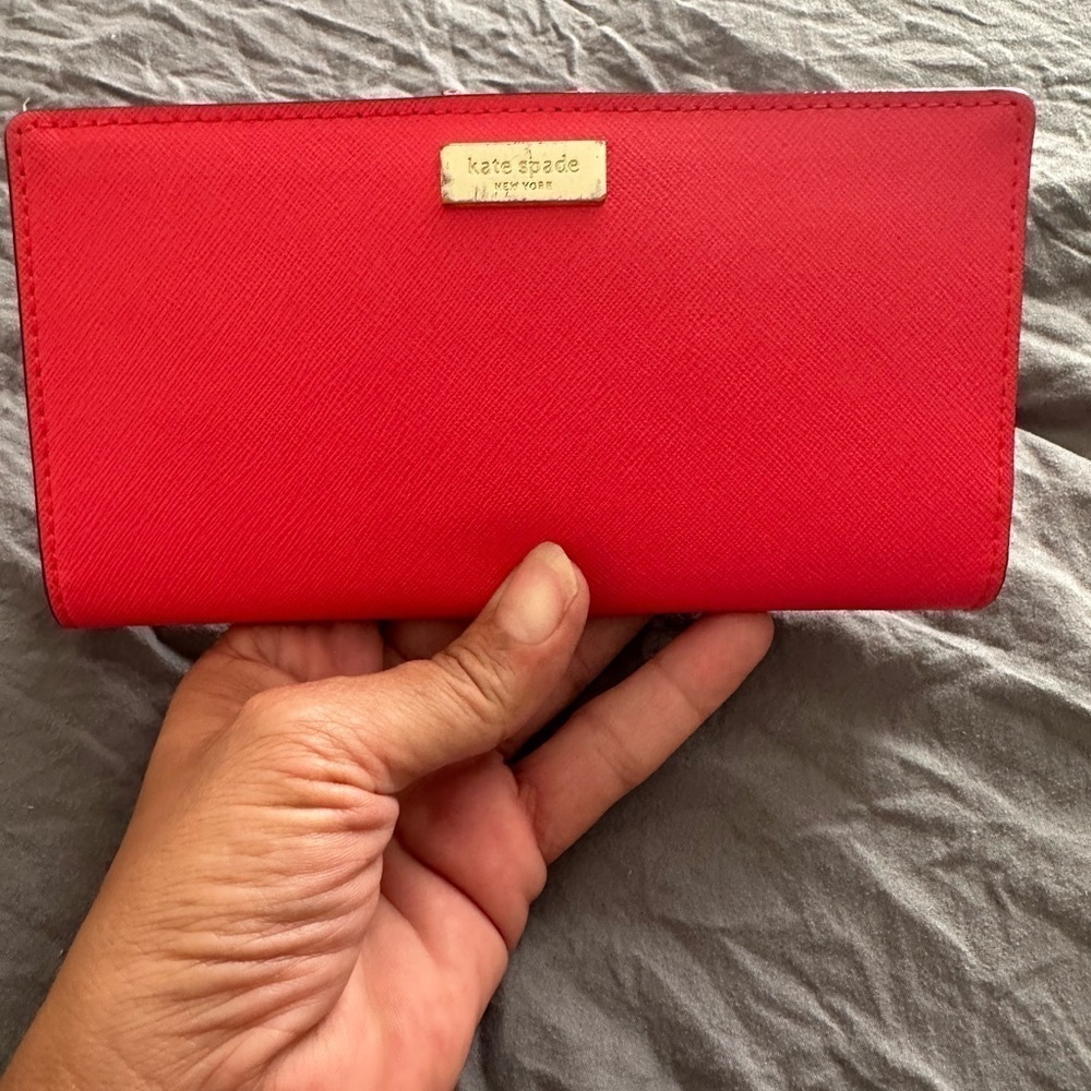NWOT Kate Spade Slim Wallet